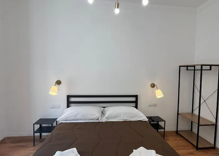 Oriani فندق مبيت وإفطار *